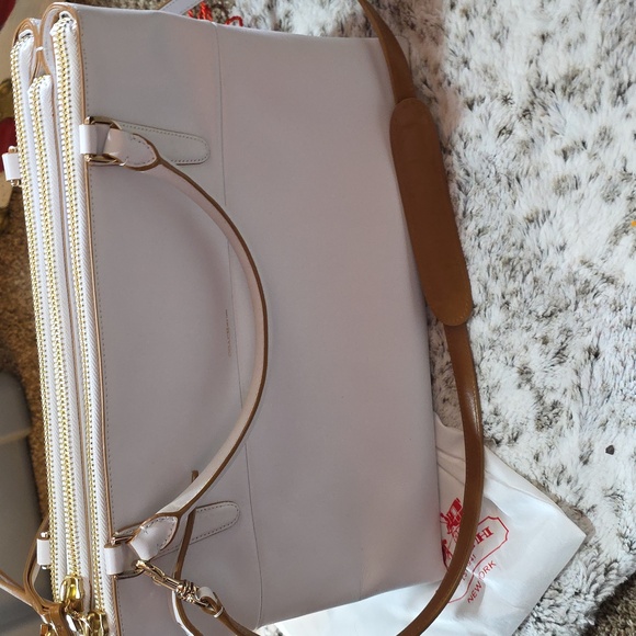 Coach Burough Bag - Picture 3 of 17